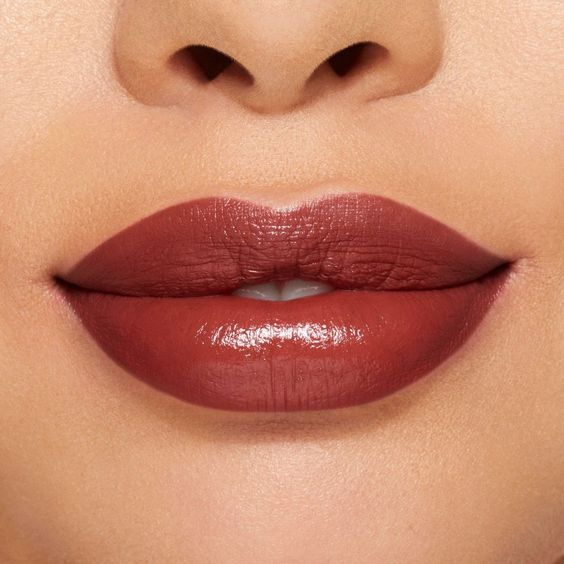 Semi-permanent lip enhancement procedures in Melbourne